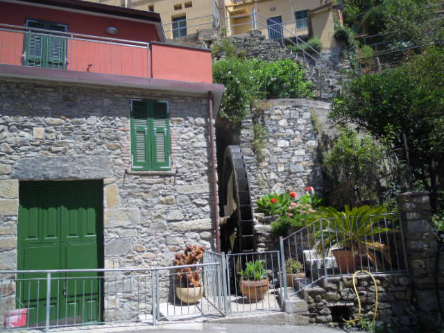 12_Manarola_mulino_m