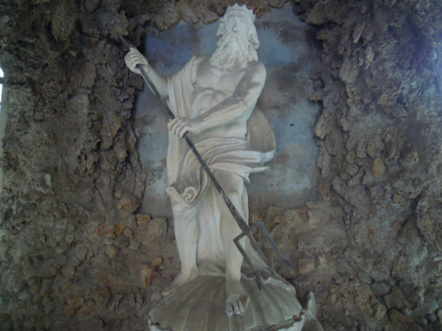 12_Statua_di_Nettuno_orizzontale 12_Statua_di_Nettuno_orizzontale