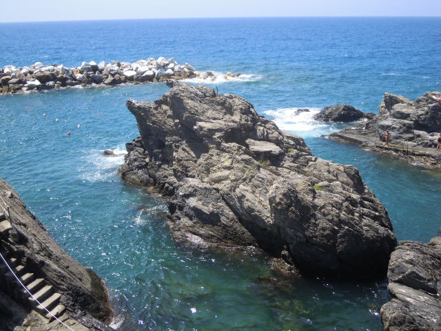 22_Manarola_scoglio_m