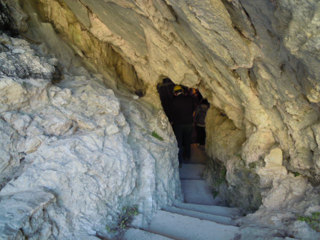 29_Equi_le_grotte